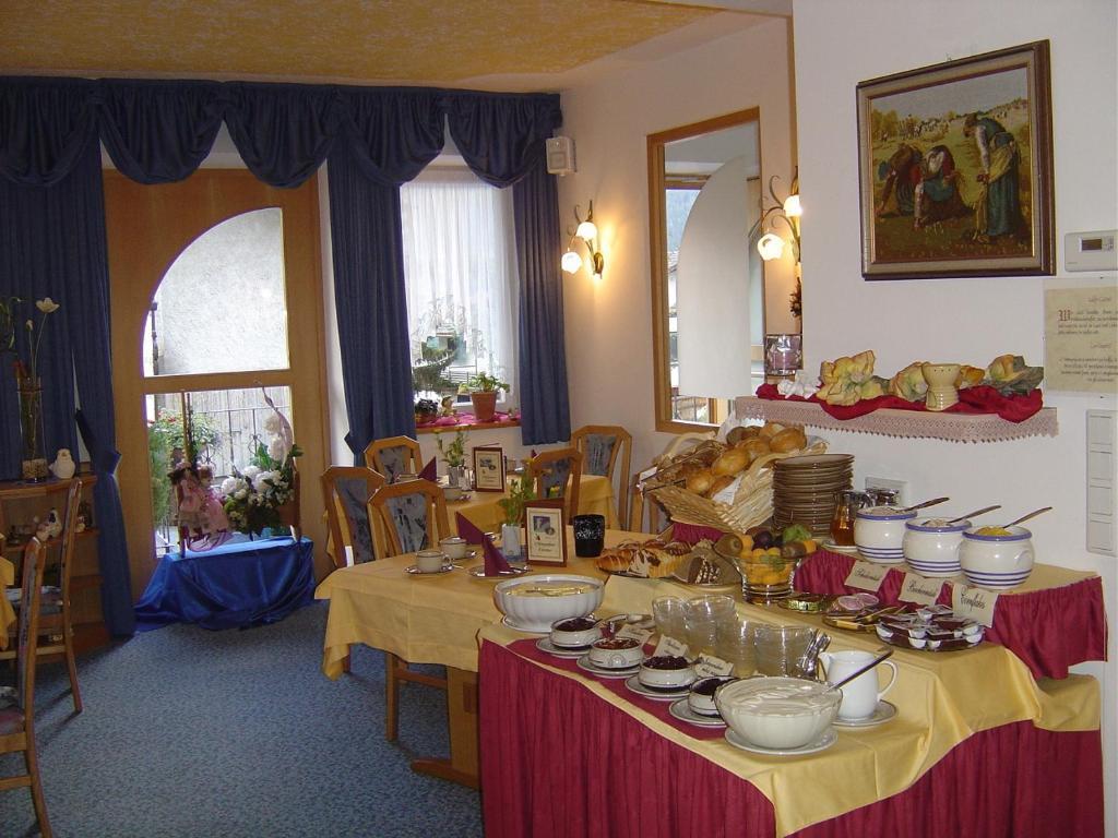 Pension Villa Claudia Augusta Resia Room photo